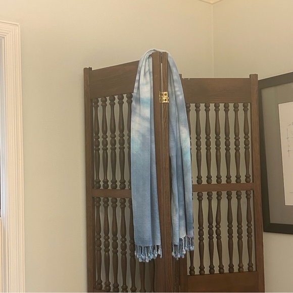 Tie Die Blue Wrap Scarf NEW ! Pre Washed Ready To Wear Boho Tassels - Picture 16 of 16